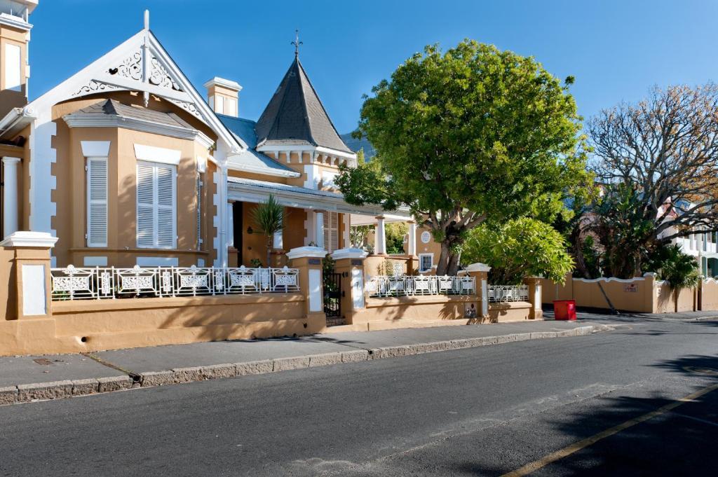 Ashanti Gardens Guesthouse Cape Town Exterior photo